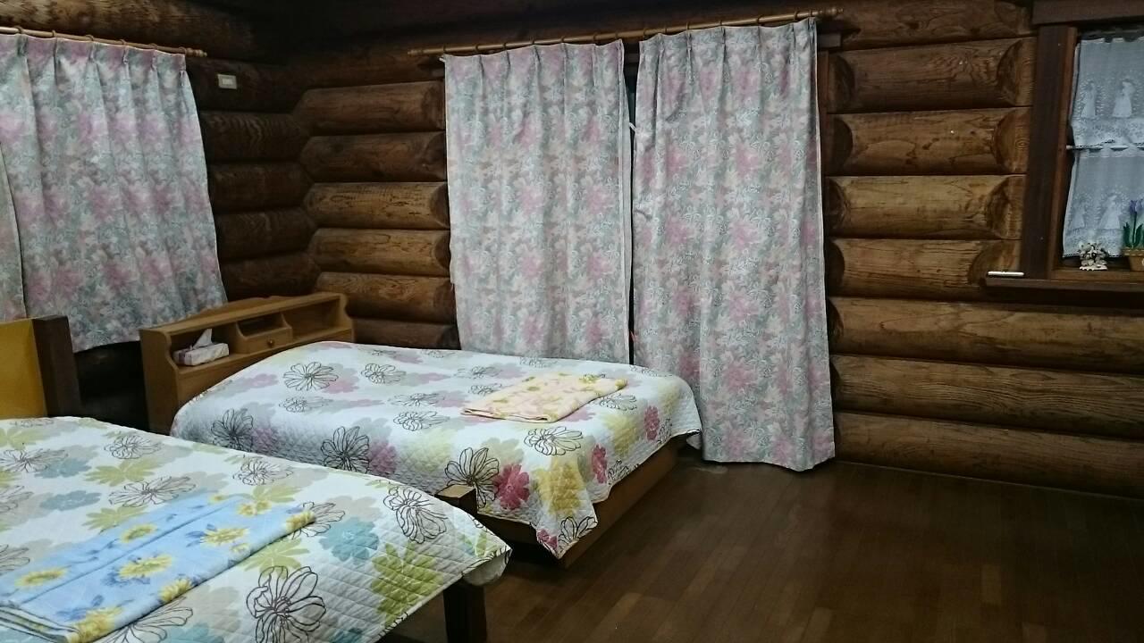 Log Pension Izumigamori Motobu Exterior foto